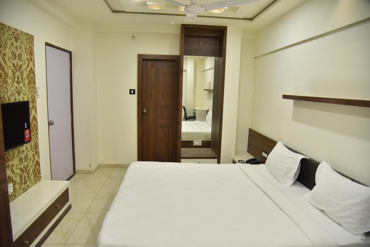 Hotel Savera Inn Morbi Exterior photo